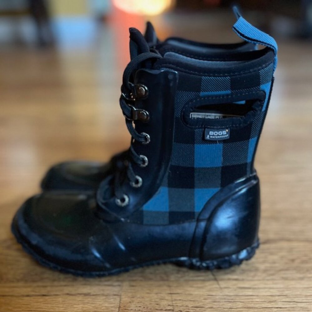 BOGS: TODDLER BOYS 'SYDNEY LACE' WATERPROOF BUFFALO CHECK RAIN BOOTS-SIZE 13T